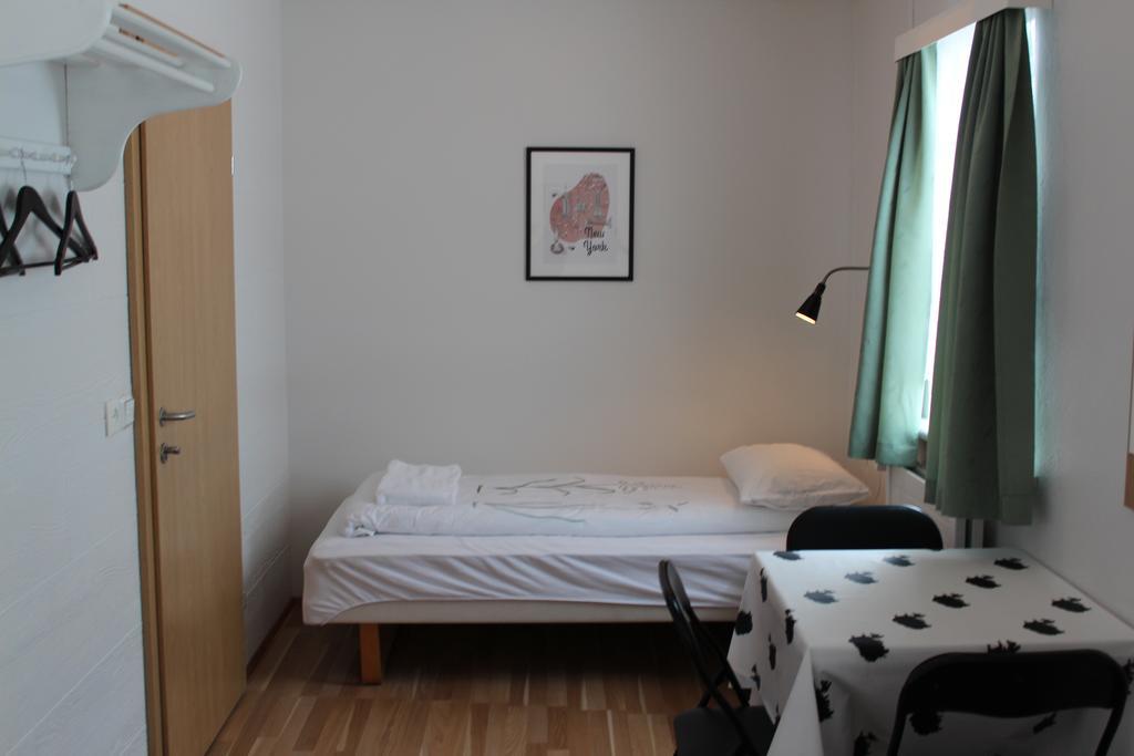 Lonsa Guesthouse Akureyri Eksteriør bilde