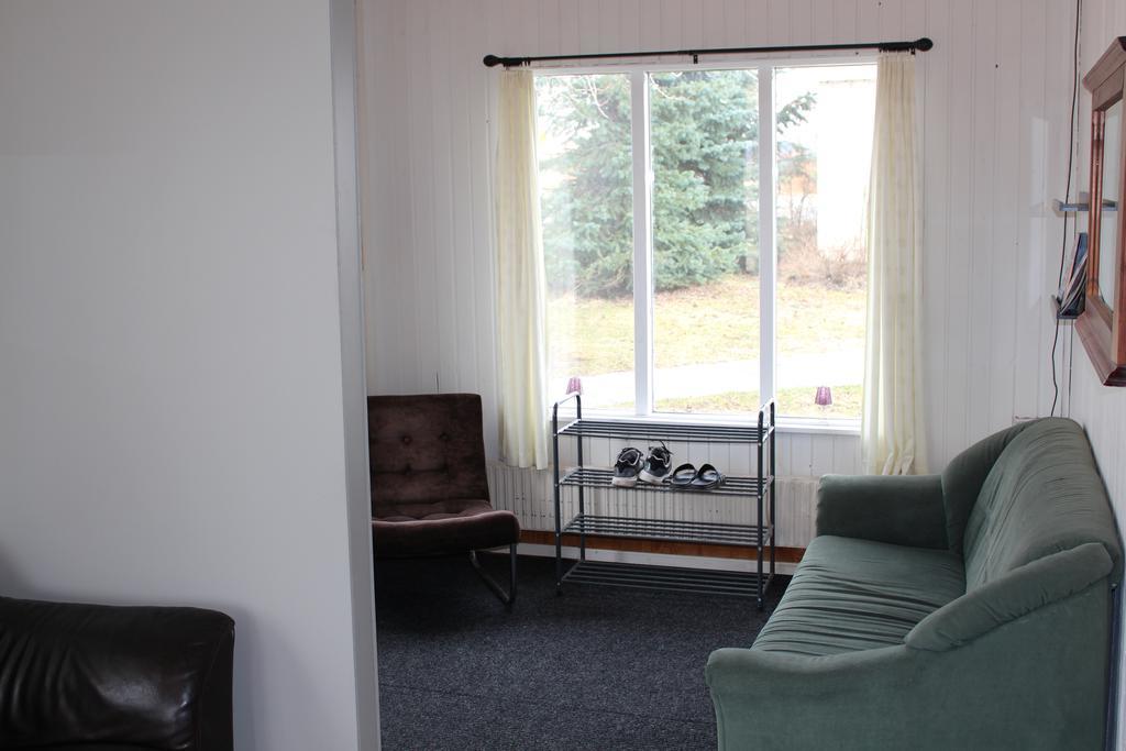 Lonsa Guesthouse Akureyri Eksteriør bilde